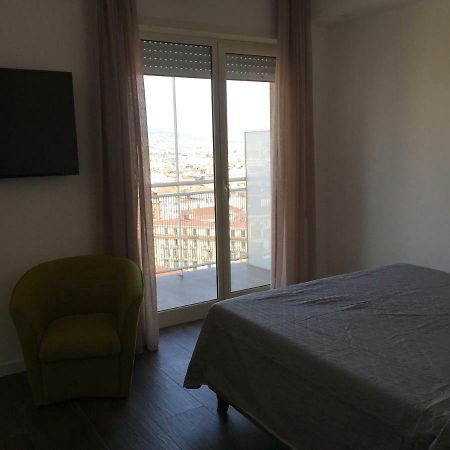 Residenza Garibaldi Daire Napoli Dış mekan fotoğraf