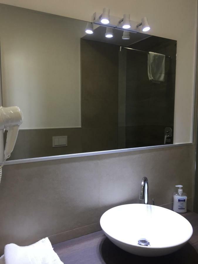 Residenza Garibaldi Daire Napoli Dış mekan fotoğraf