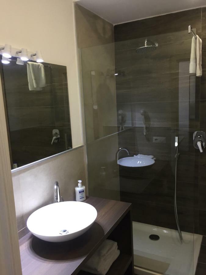 Residenza Garibaldi Daire Napoli Dış mekan fotoğraf